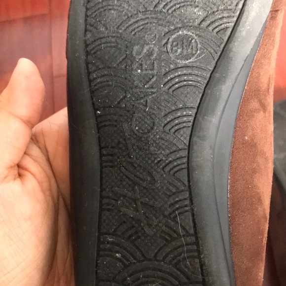 Brown Flats with bow accent - Picture 5 of 6